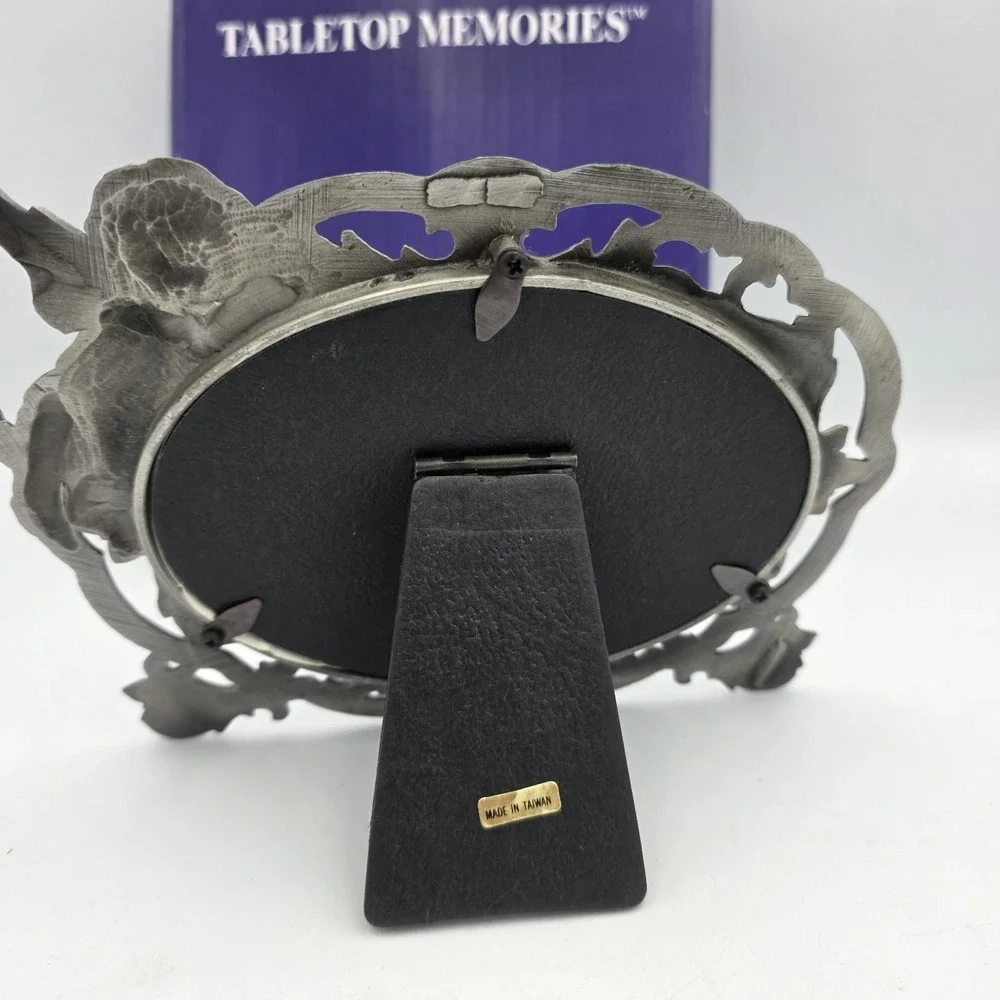 1996 International Silver TableTop Memories Cherub Angel Picture Frame 5